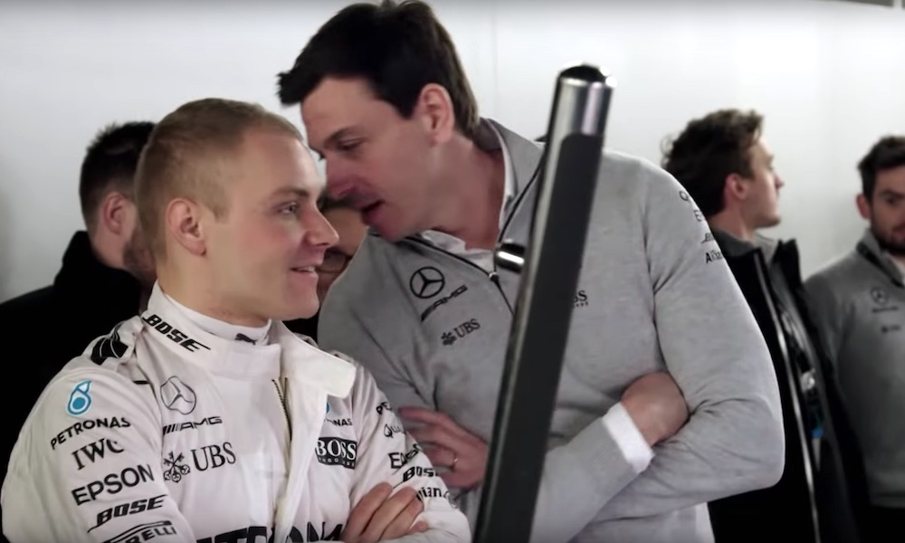 Valtteri Bottas jatkaa F1-uraansa Mercedeksellä.