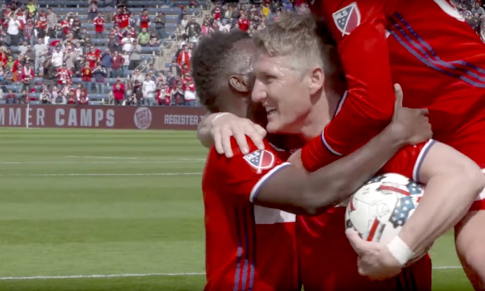 Bastian Schweinsteiger kiskaisi upean maalin vierasottelussa Real Salt Lakea vastaan.