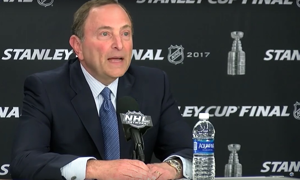 Gary Bettman puhui aivotärähdysvyyhdistä ja sovittelusta entisten NHL-pelaajien kanssa.