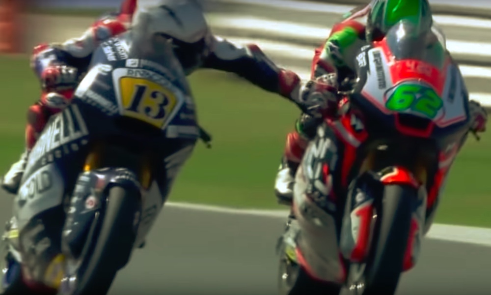 Moto2-kuski Romano Fenati painoi kilpakumppaninsa jarrua 200 kilometrin tuntivauhdissa.