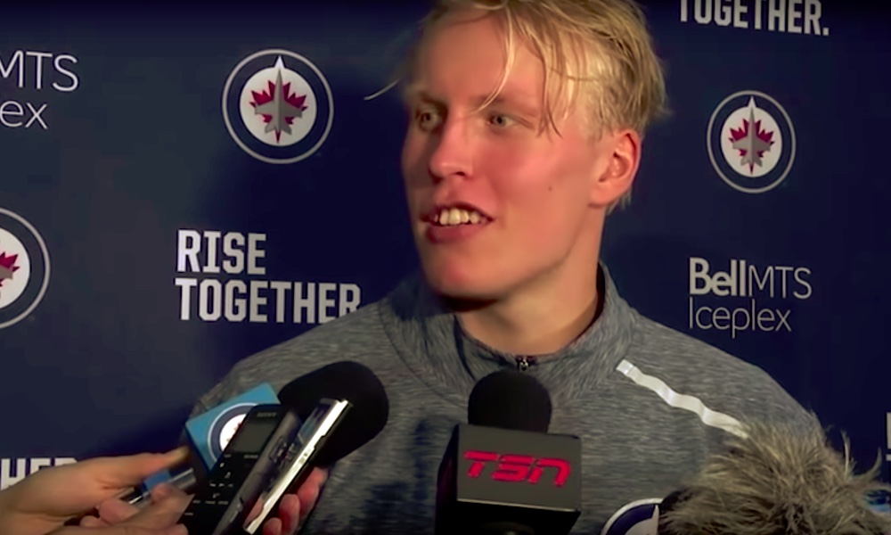 Patrik Laine kuittaili Vancouverin konsolikiellolle.