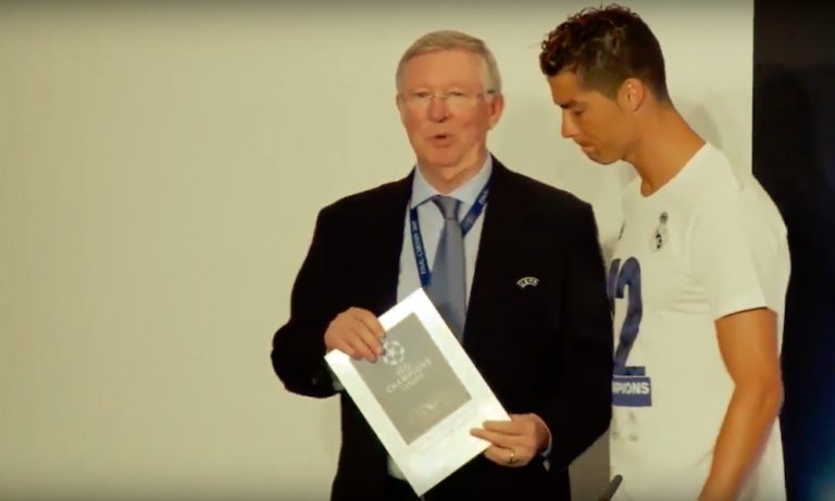 Cristiano Ronaldo julkaisi kuvan Sir Alex Fergusonin kanssa.