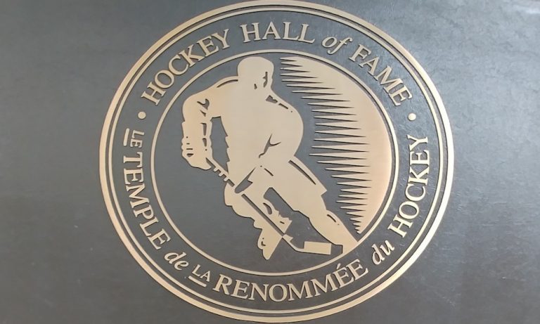Hockey Hall of Fame 2018-luokka: Martin Brodeur, Martin St. Louis, Willie O'Ree, Gary Bettman, Jayna Hefford ja Alexander Yakushev.