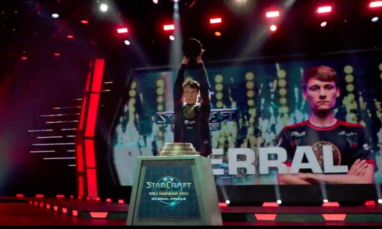 Joona Sotala voitti maailmanmestaruuden StarCraftissa.