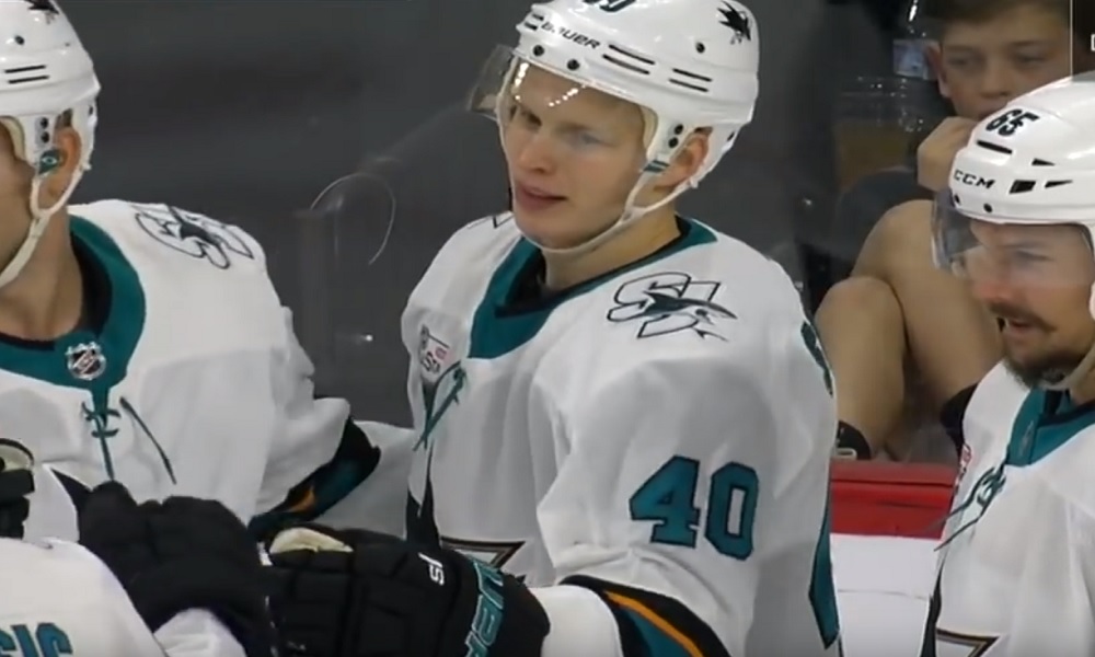 Antti Suomelalta upea läpiajomaali Minnesota Wildin verkkoon.