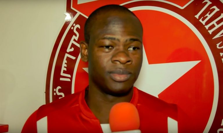 Millainen on käsipalloversio Roberto Carlosin kierteestä? Angolan Edvaldo Esmael Ferreira antoi vastauksen kysymykseen MM-kisoissa.
