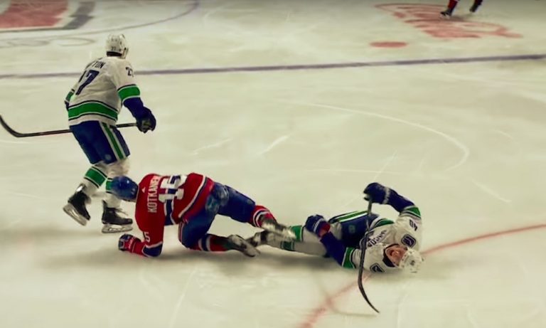Vancouver-tähti loukkaantui karmivalla tavalla; Elias Petterssonin jalka vääntyi pahasti tilanteessa, jossa oli mukana myös Jesperi Kotkaniemi.