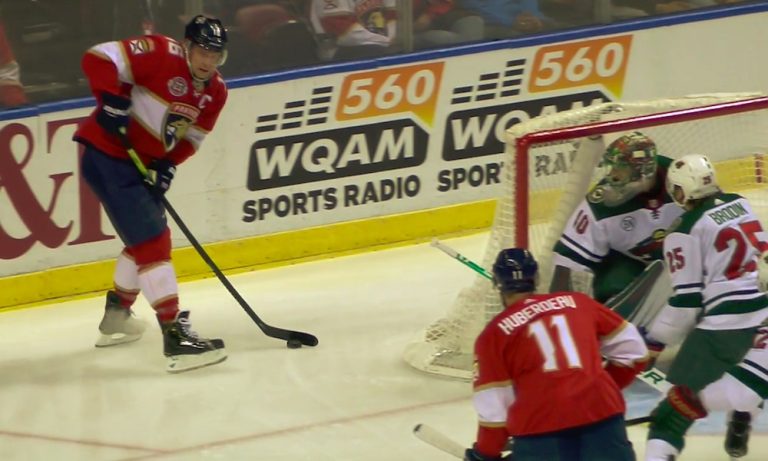 Aleksander Barkov syötti hurjat viisi maalia Minnesota Wildia vastaan.