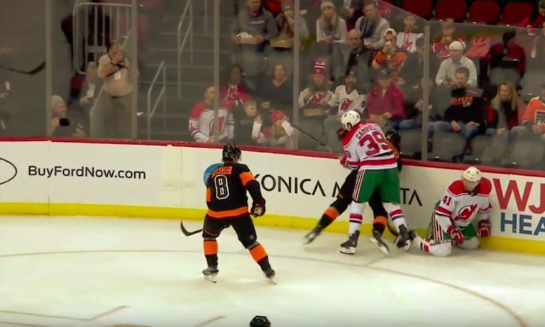 Kenties koko NHL-kauden idioottimaisin ja rumin taklaus nähtiin New Jersey Devilsin Kurtis Gabrielilta, jonka kohteena oli Philadelphia Flyersin Nolan Patrick.