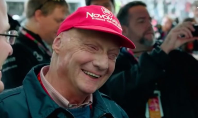 Entinen F1-kuski Niki Lauda on kuollut. Asiasta ilmoitti legendan lähiomaiset aikaisin tiistai aamuna itävaltalaismedialle.