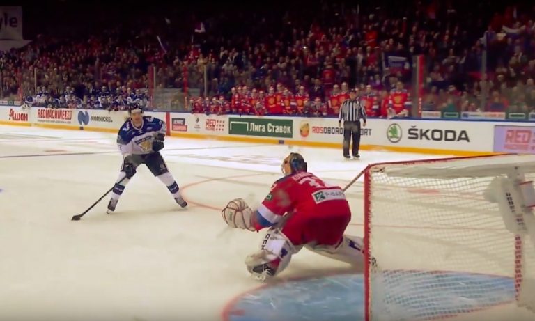Leijonien paidassa MM-kultaa voittanut, ja ensi kaudeksi NHL:ään siirtyvä, Oliwer Kaski kerää kehuja Detroitin suunnalta.