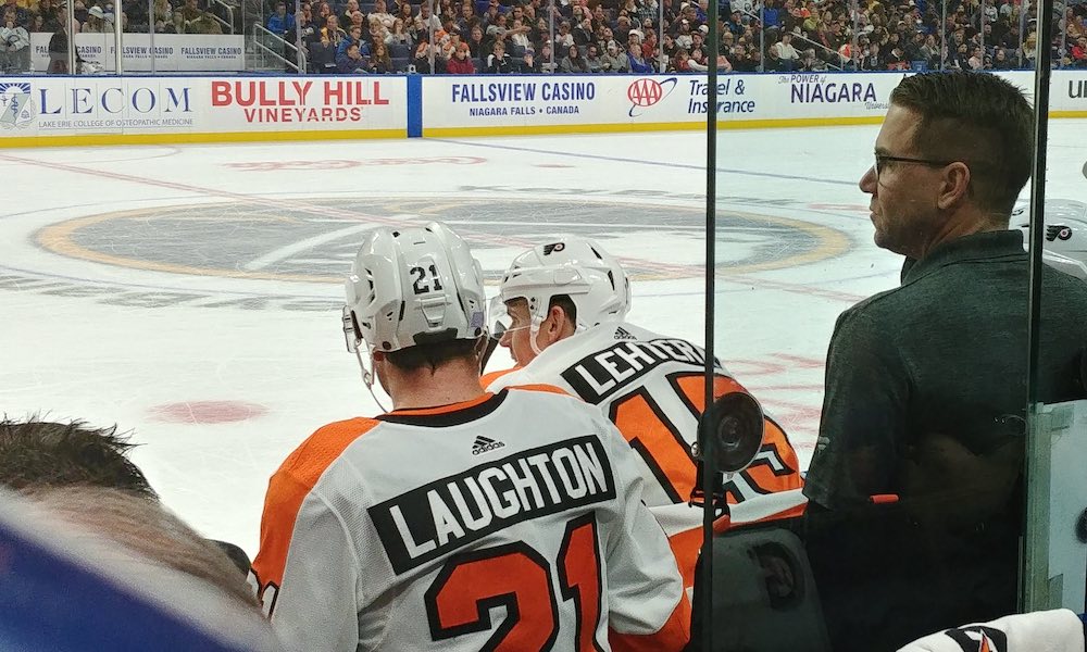 Jori Lehterä avaa KHL-paluutaan.