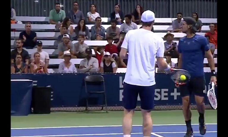 Skotlantilaisen Andy Murrayn nelinpelikaverilta nolo moka - johti vastapuolen syötönmurtoon ATP-turnauksessa Montrealissa.