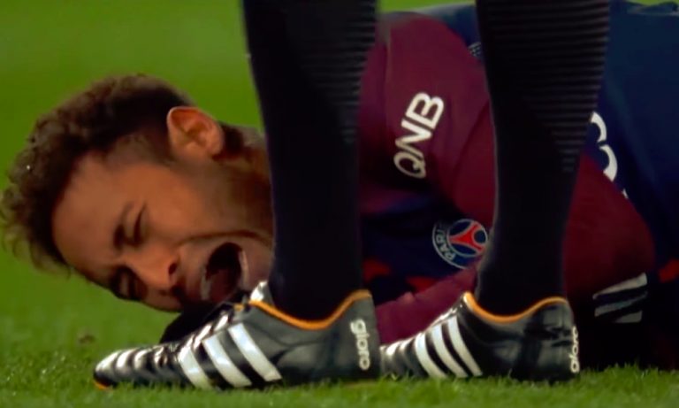 Paluu FC Barcelonaan kuihtui kasaan: Neymar itki kuultuaan joutuvansa jäädä PSG:hen!