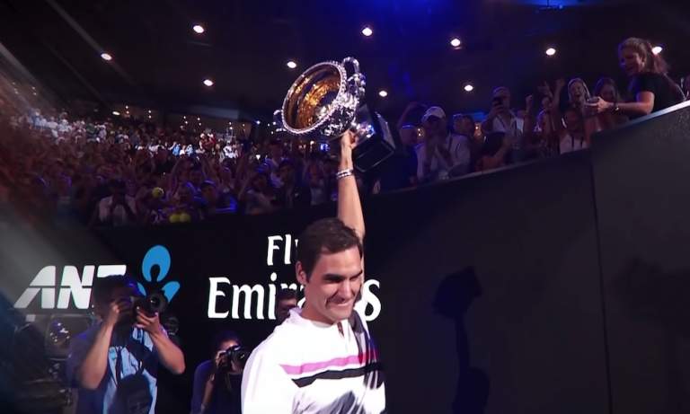Federer ja Djokovic jälleen ulkona turnauksesta. Shangain Master-turnauksen puolivälierissä nähtiin isoja yllätyksiä. Onko valtakausi vaihtumassa?