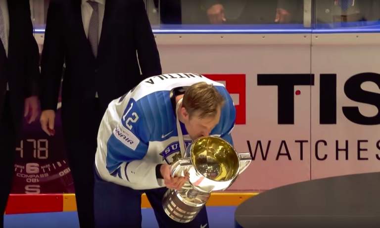 Jääkiekon MM-kisat on peruttu vuoden 2020 osalta: näin ollen Suomi tulee olemaan kahden vuoden ajan hallitseva maailmanmestari.