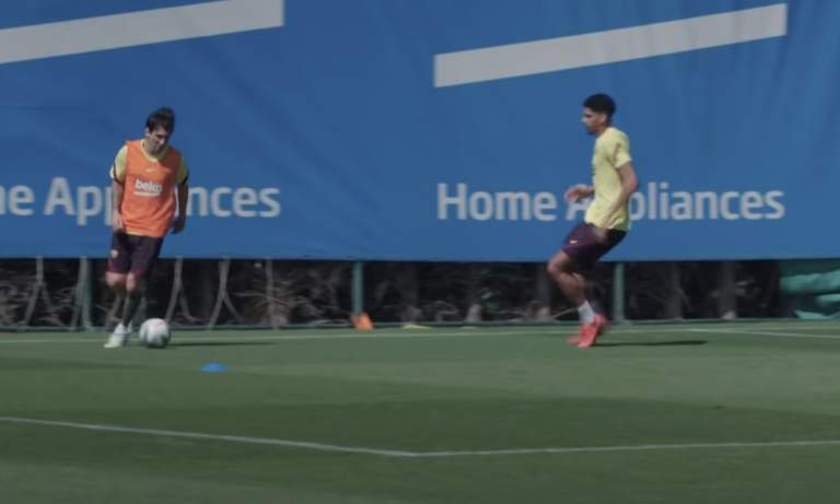 Lionel Messi valmiina kauden jatkumiseen - dominoi harjoituksissa.
