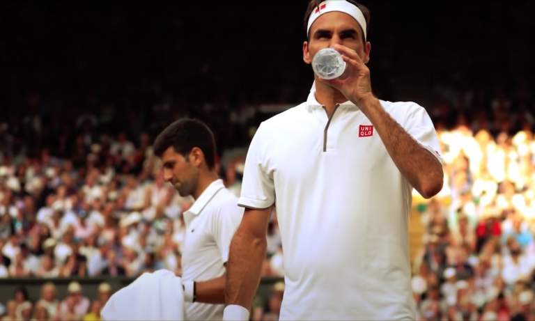 Roger Federerin toipumisessa jättimäinen takaisku: ei pelaa lainkaan kauden 2020 aikana.