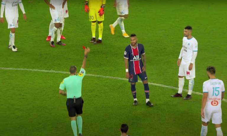 Neymar kiehui punaisen korttinsa jälkeen: syytti Marseillen Alvaro Gonzalezia rasismista.