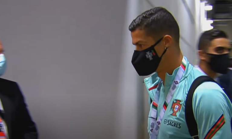 Cristiano Ronaldo todettu koronapositiiviseksi - iso menetys Portugalille.
