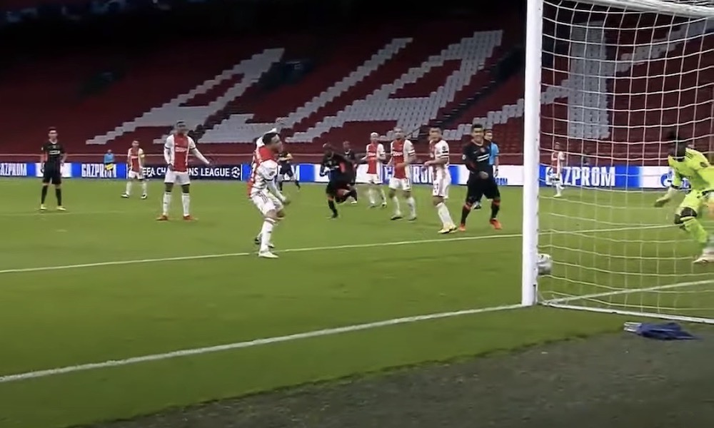 11 Ajax-pelaajalla todettu korona: millaisella miehistöllä joukkue pääsee Mestarien liigan otteluun tanskalaista FC Midtjyllandia vastaan?