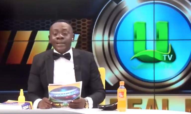 Päivän naurut - Ghanalainen koomikko lukee jalkapallotuloksia.