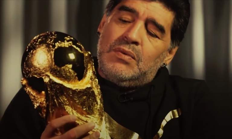 Napolin kotistadion nimetään Diego Maradonan mukaan, joka menehtyi sydänkohtaukseen.